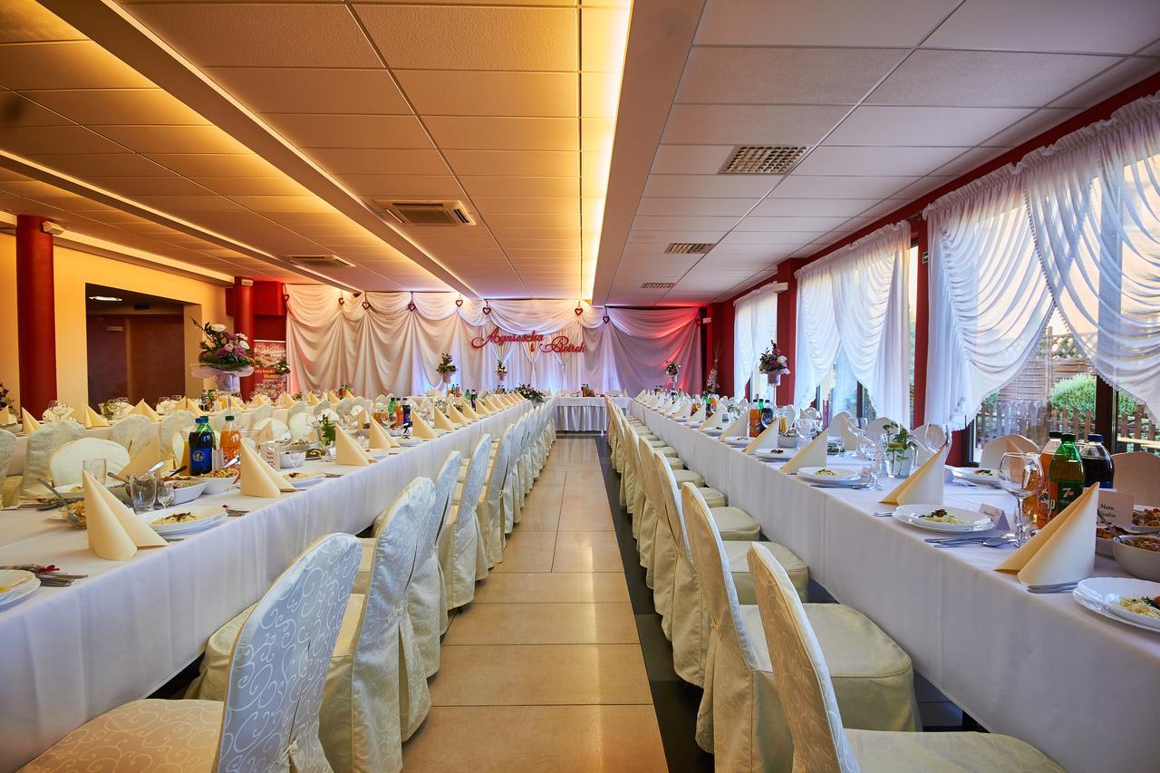 Hotel Paola Kutno Dış mekan fotoğraf